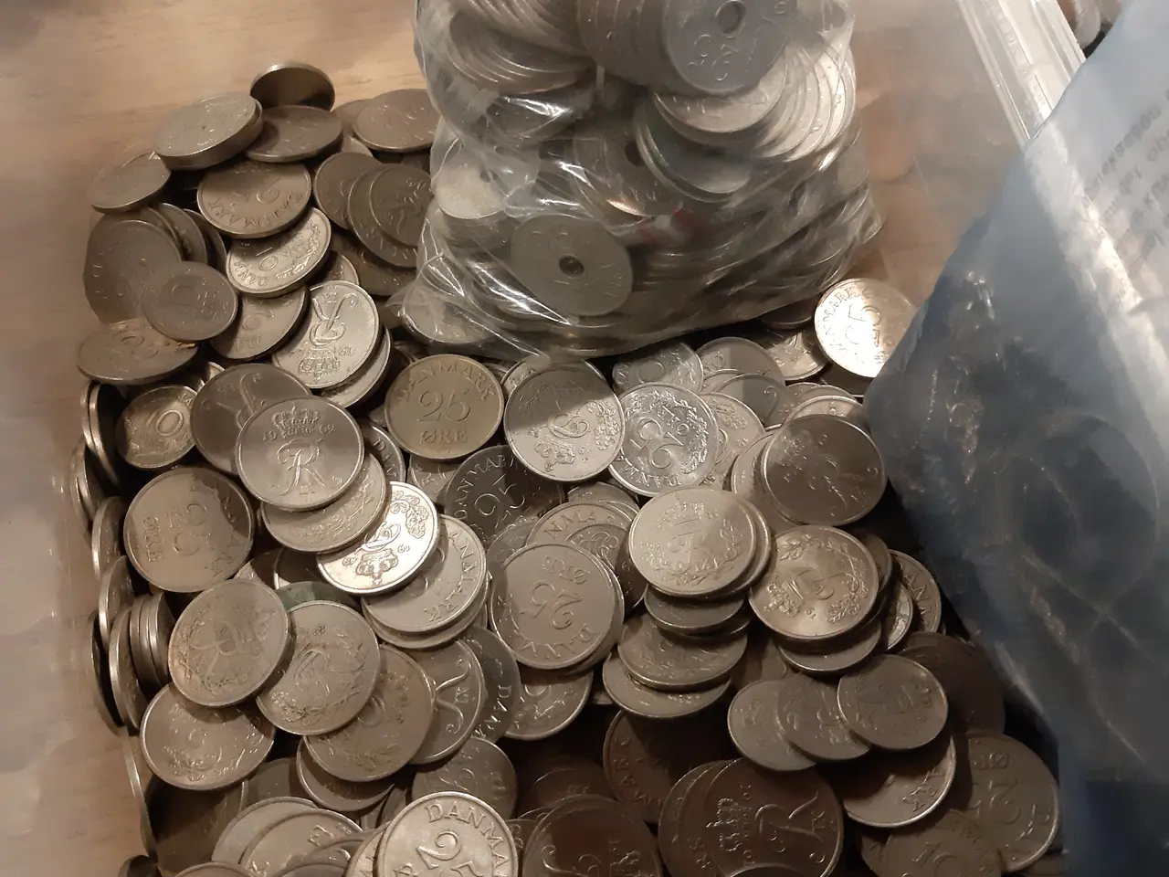 Billede 1 - 25 øre med eller uden hul