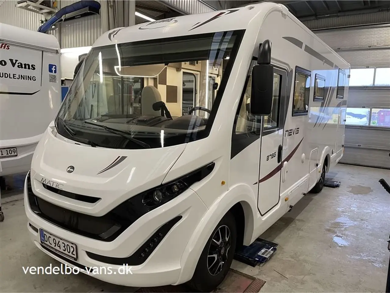 Billede 1 - 2021 - McLouis Nevis 879 G Matic   Højdejuste