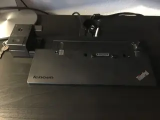 Dockingstation, ThinkPad Pro Dock Type 40A1