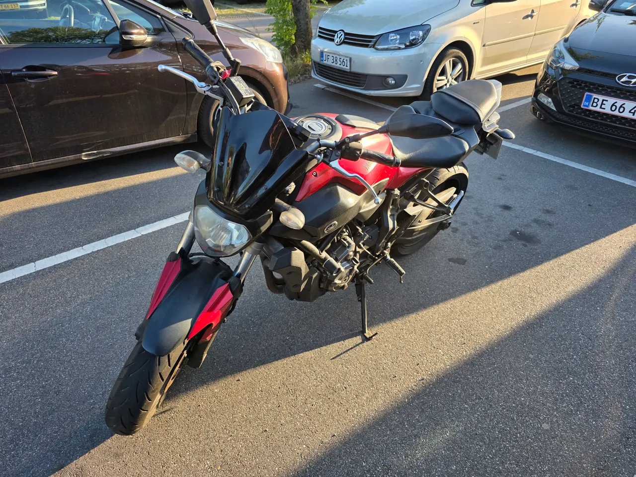 Billede 3 - Yamaha MT-07 2016 Lavared