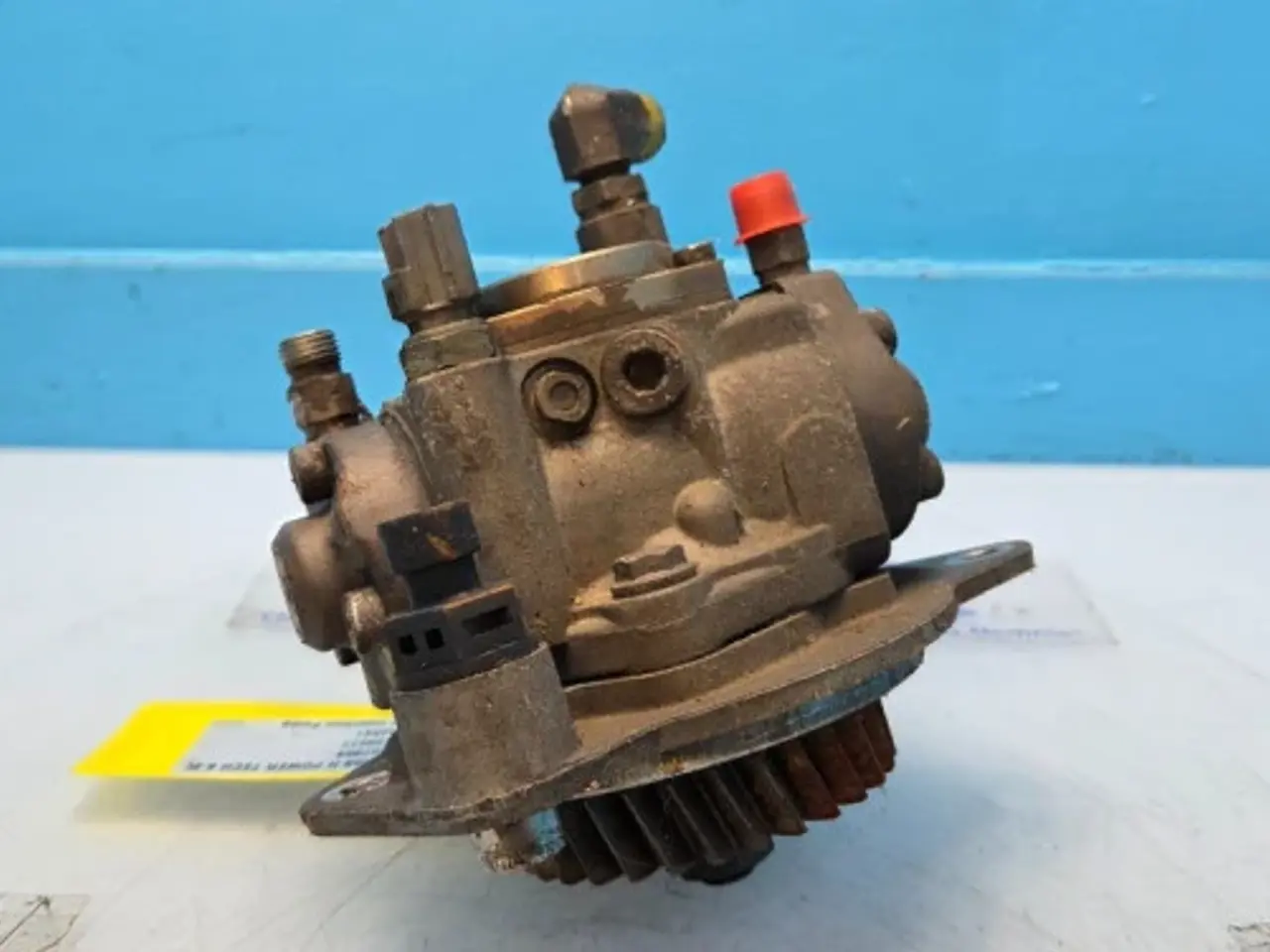 Billede 10 - John Deere 6068 Indsprøjtningspumpe RE507959