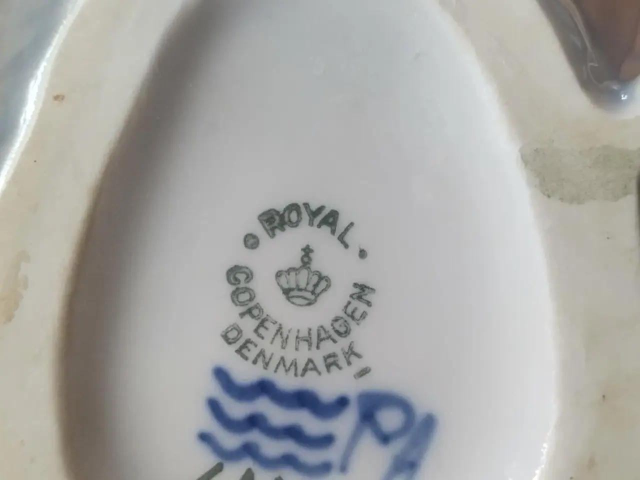 Billede 2 - royal copenhagen figur faun med bjørn