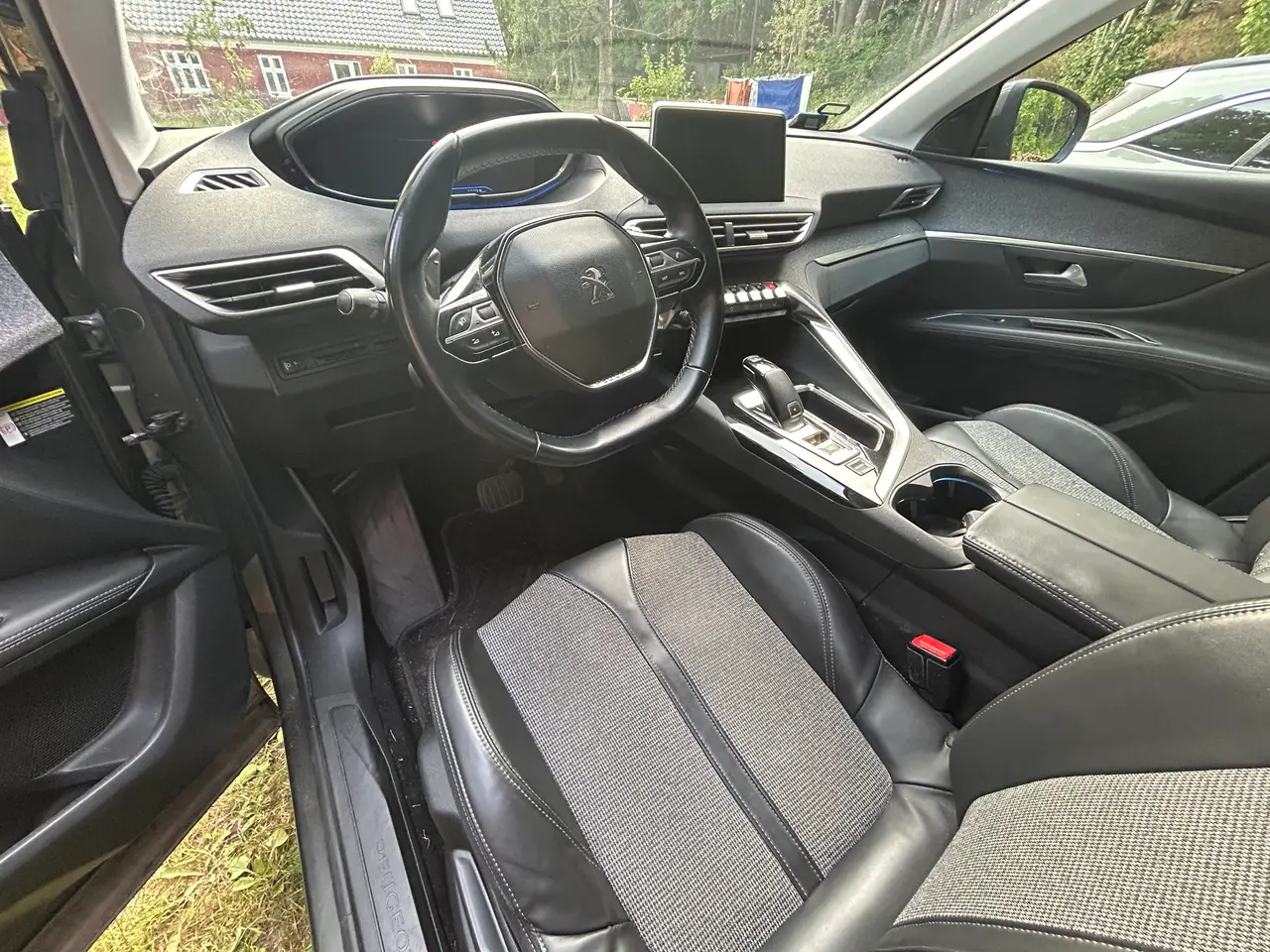 Billede 7 - Flot SUV 3008 med automatgear EAT8