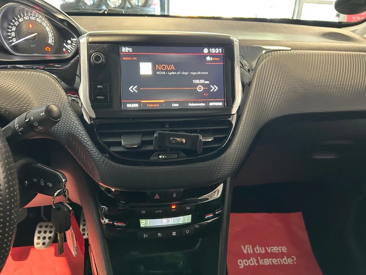 Billede 12 - Peugeot 2008 1,6 BlueHDi 100 GT Line Sky