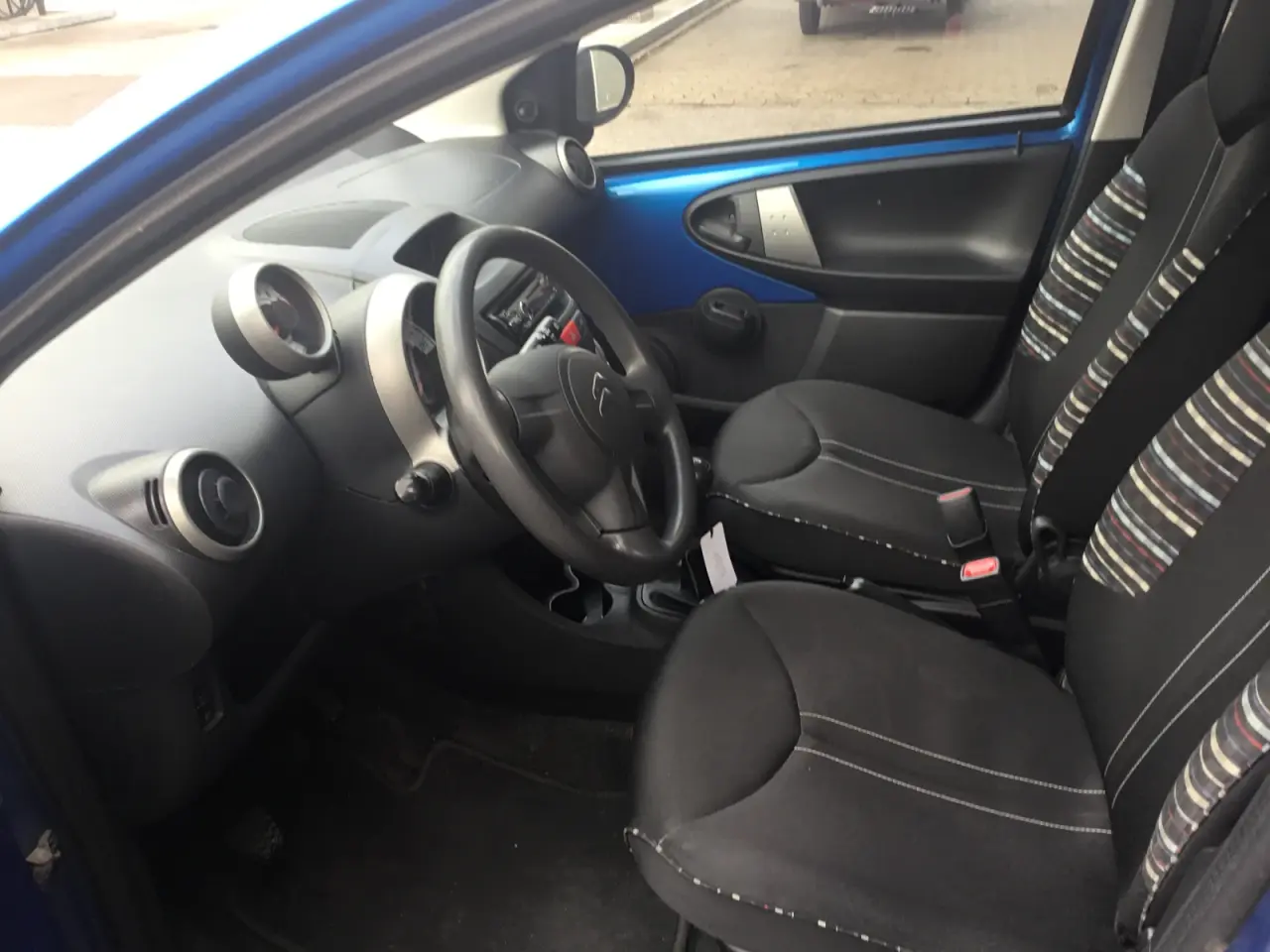 Billede 6 - Citroen c 1 1.0 68hk 5 .døre aircon alufælge. Mm