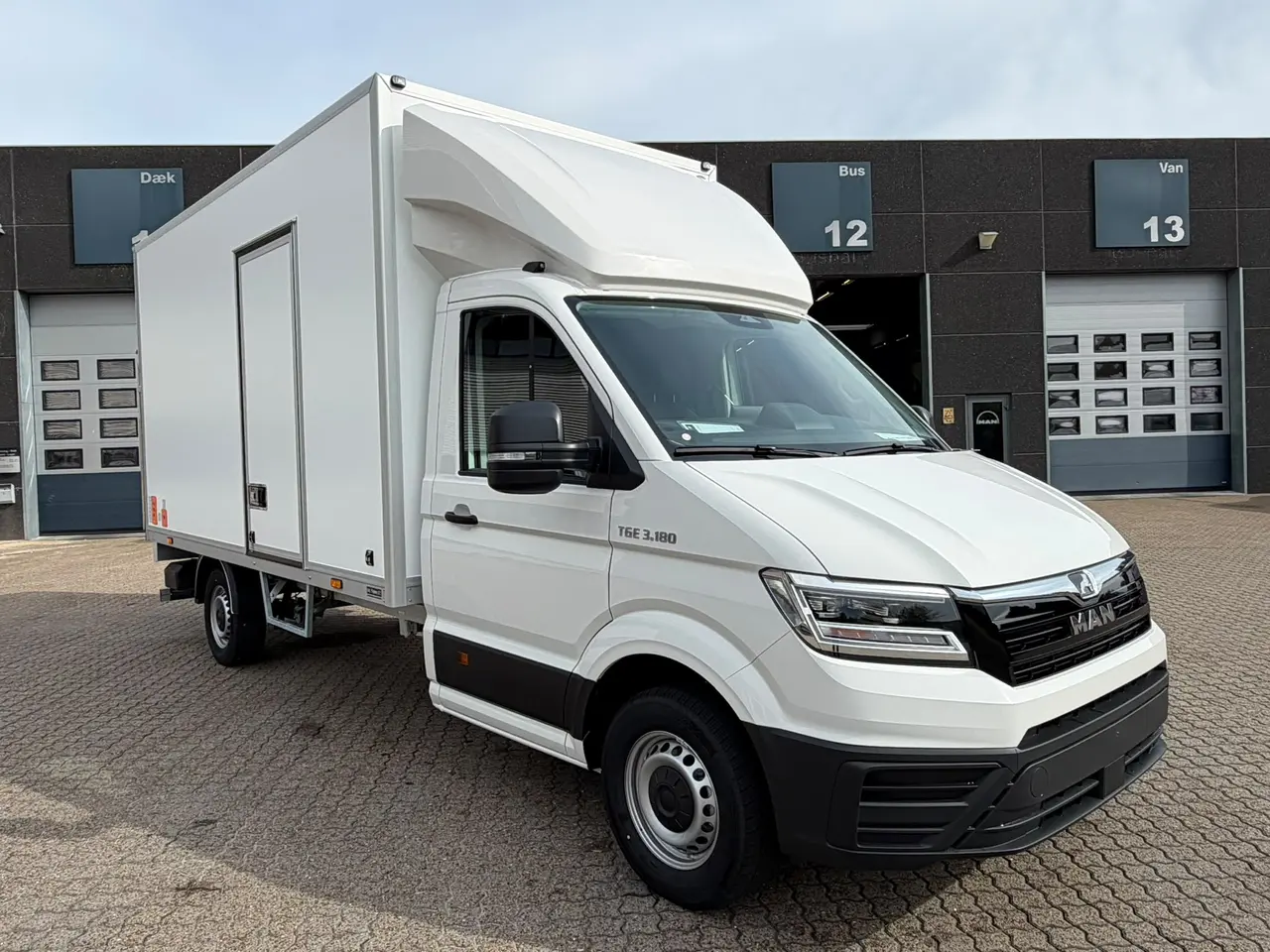 Billede 2 - MAN TGE 3.180 A8 8 Pallers, Lukket kasse