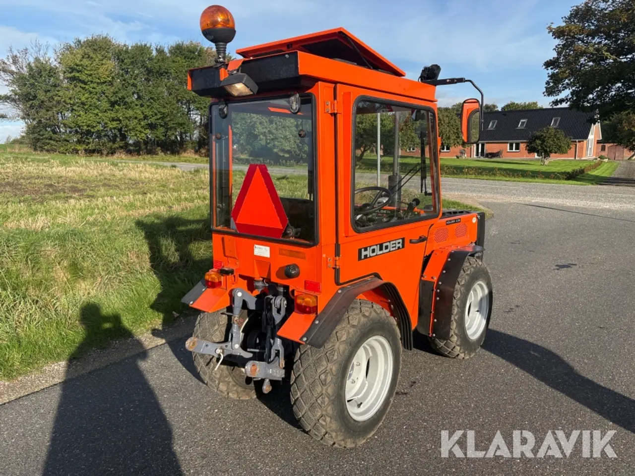 Billede 3 - Minitraktor Holder C30 med redskabspakke