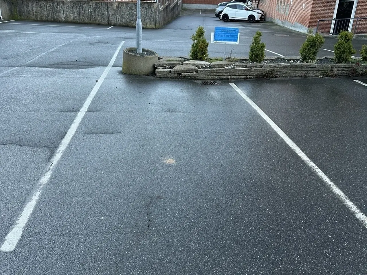 Billede 9 - Lej sikre og centrale parkeringspladser i Svendborg midtby – med adgang via Hulgade og mulig fremtidige ladestandere til elbiler!
