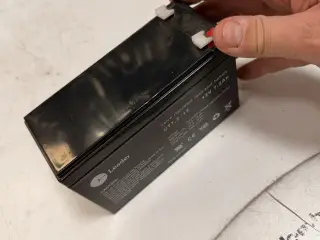 Batteri til elbil 12 volt 7.2 ah