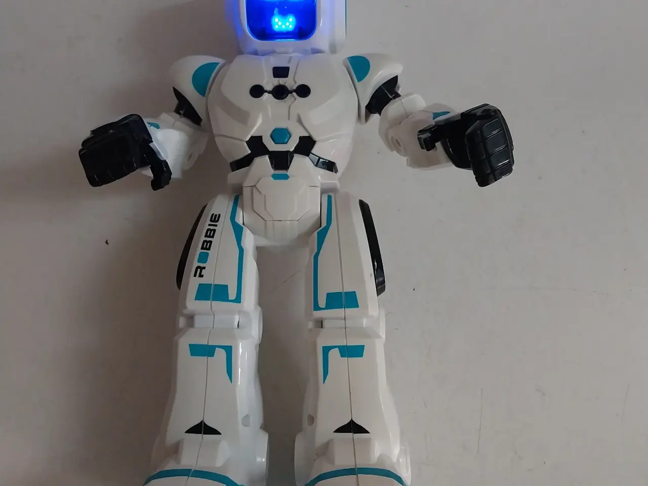 Billede 6 - Robot med lys, lyd og bevægelse