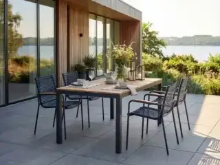 Havemøbelsæt med teak bord og stole ( bord og 4 blå stole )