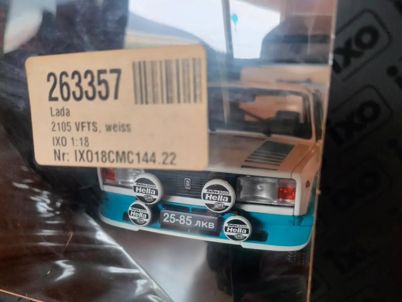 Billede 2 - 1:18 Lada 1600 R / Lada 2105 VTFS
