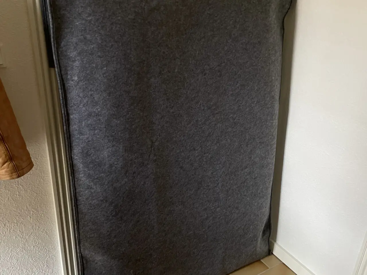 Billede 6 - Stort stabilt Campingbord 132 x 90 cm.