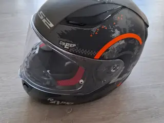 LS2 Scooter Hjelm - stort set ikke brugt