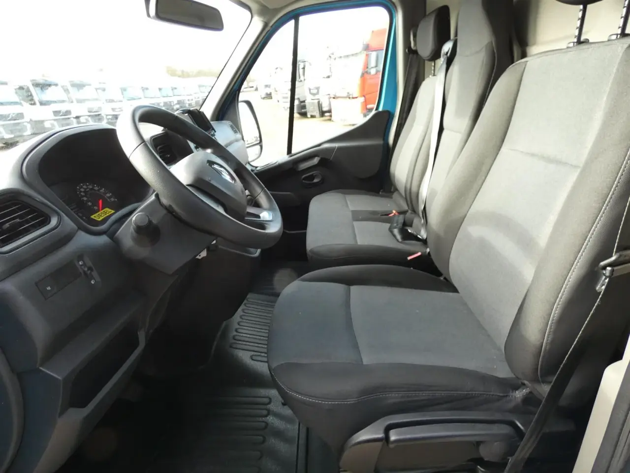 Billede 9 - Renault Master T35 L3H3 2,3 DCI TwinTurbo start/stop Quickshift 180HK Van 6g Aut.