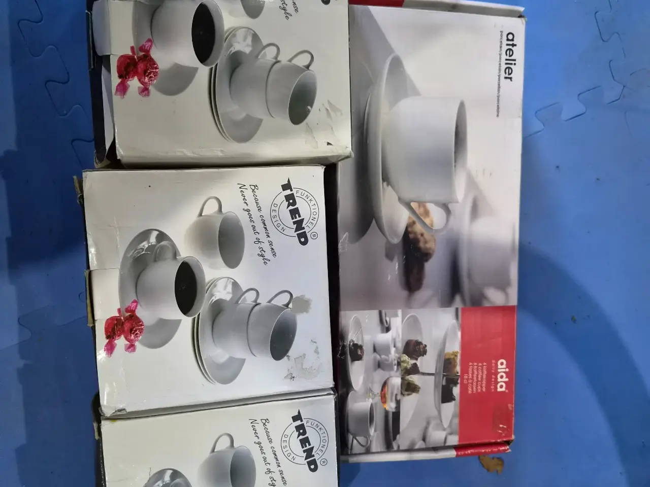 Billede 1 - 10 sæt klassiske kaffekopper m. underkopper (Aida