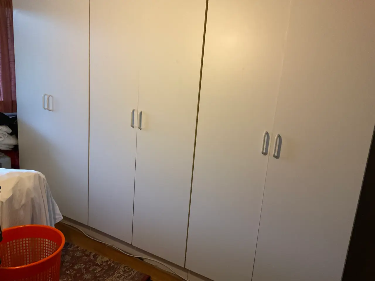 Billede 2 - Garderobeskab 2.000 kr.