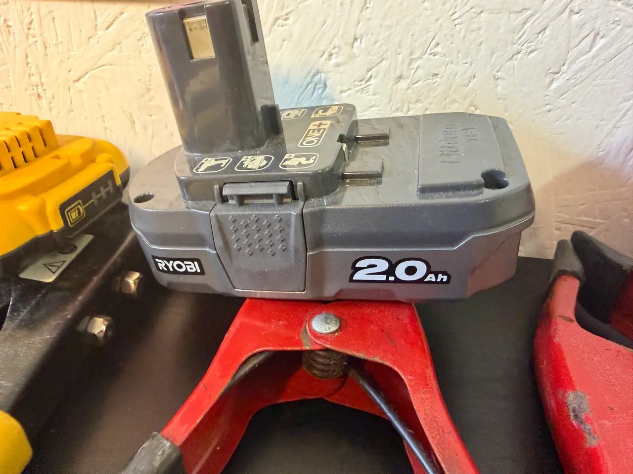Billede 3 - DeWalt/Ryobi-batteri samt værktøj MOMSFRI