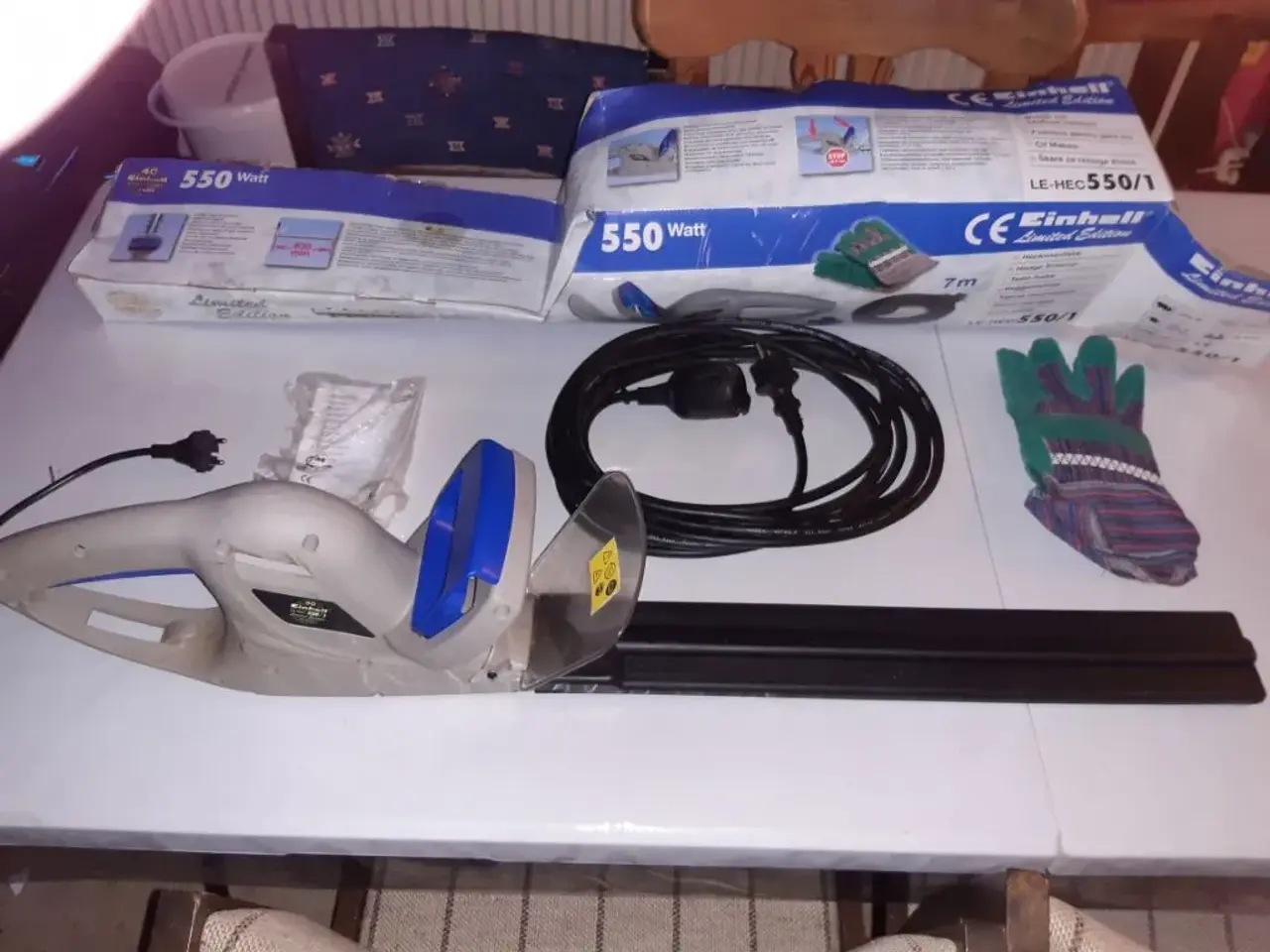 Billede 1 - Hækkeklipper Einhell med 7 m kabel
