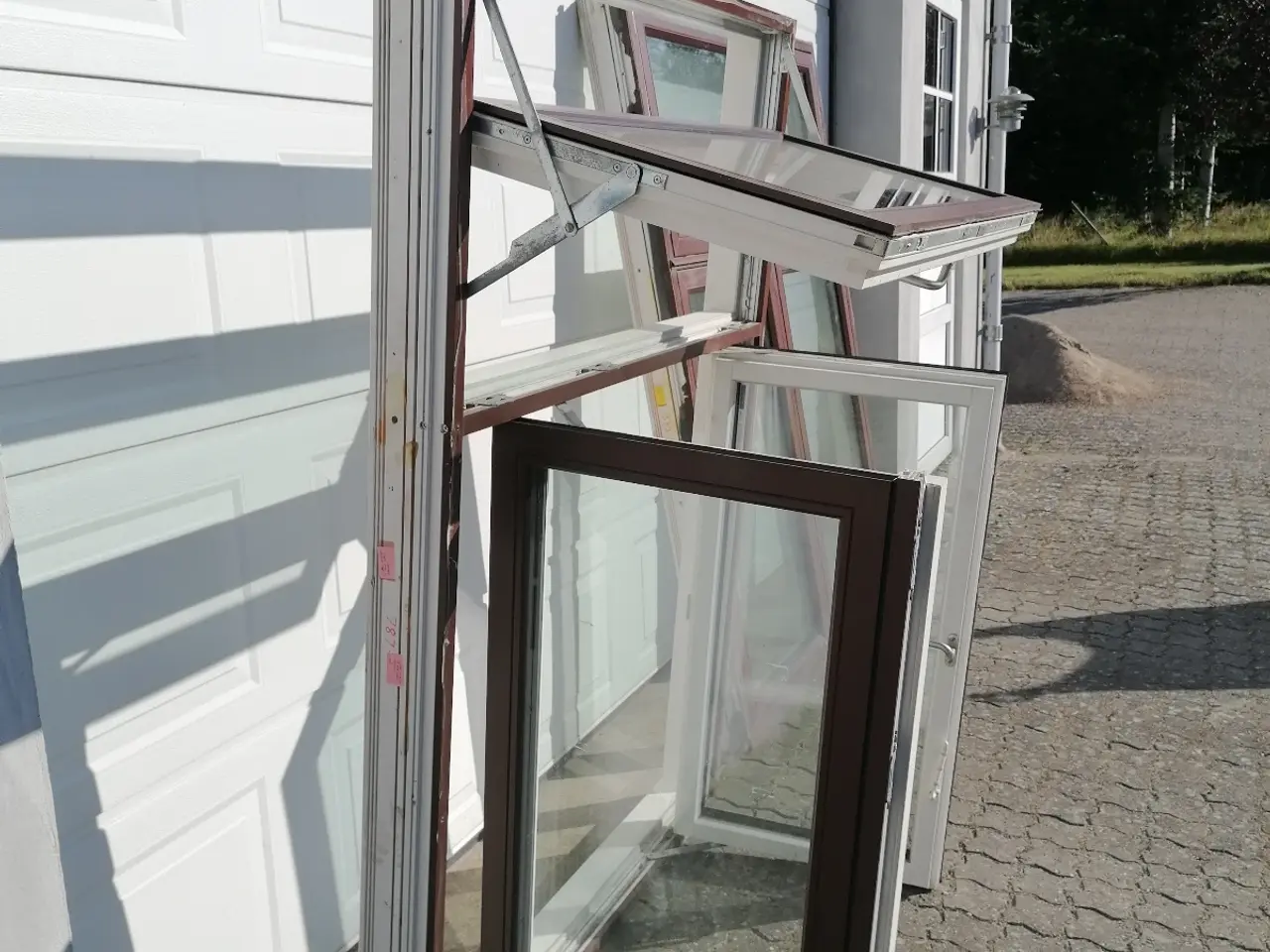 Billede 2 - Træ/Alu Vindue, 3 Lags Termoruder BxH 118x166 