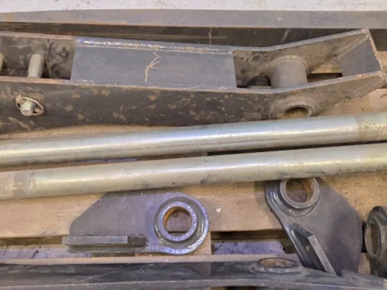 Billede 13 - New Holland B115C Pallegafler Kit 87310367