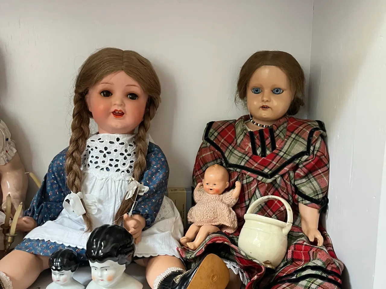 Billede 3 - Samling gl. dukker af porcelæn m.m