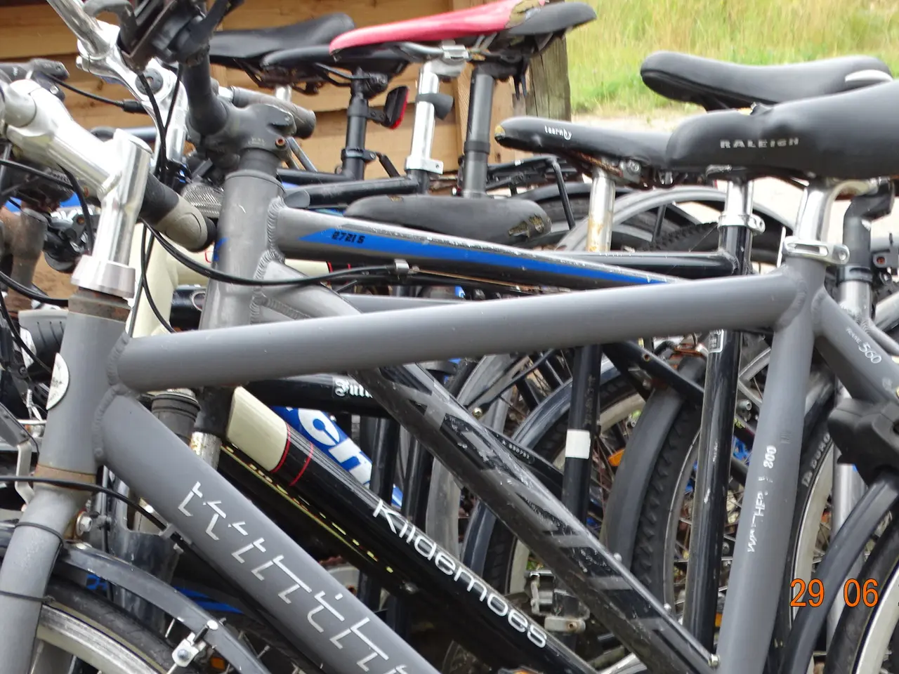 Billede 1 - 9 gamle cykler.