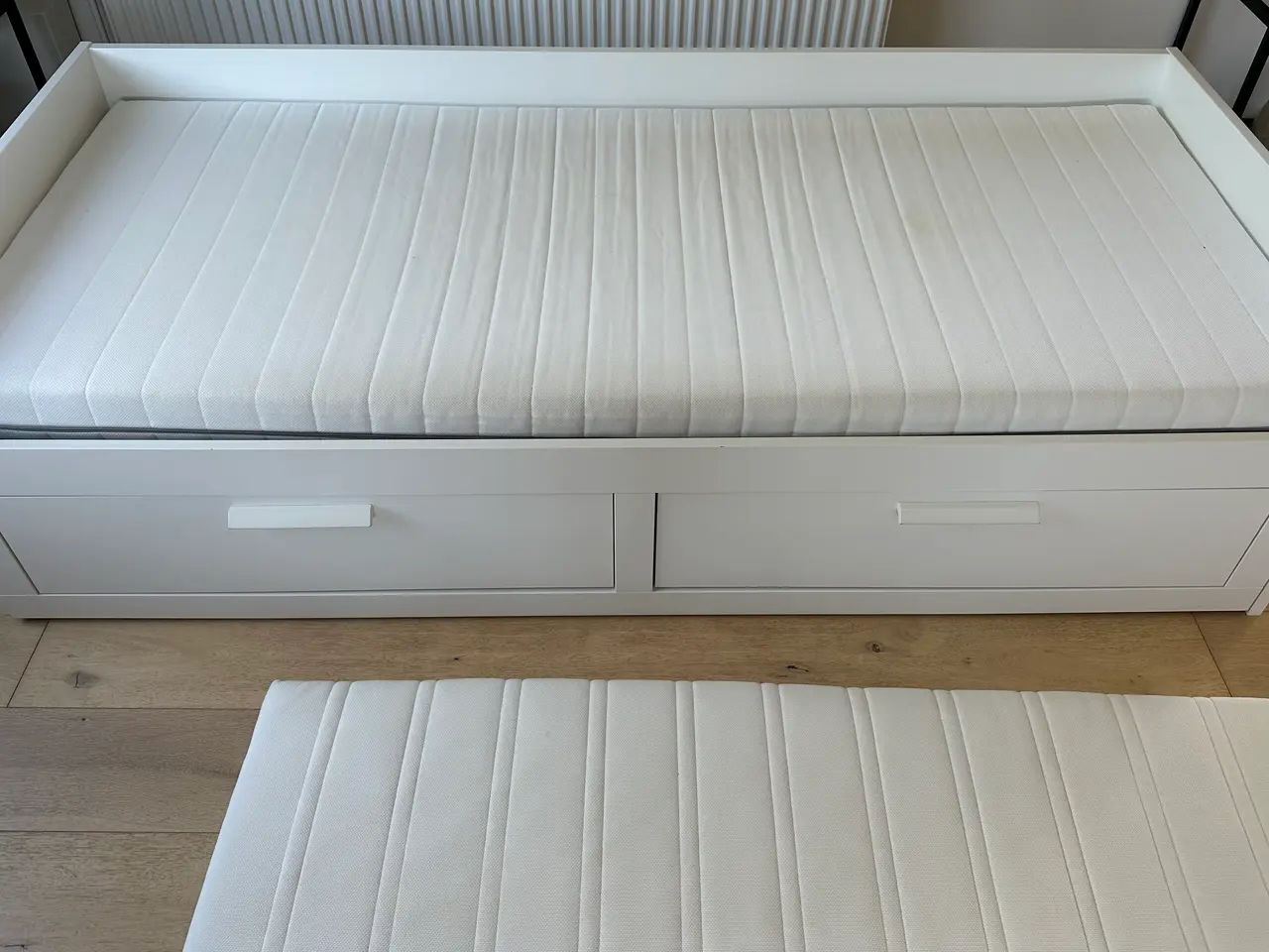 Billede 3 - Seng med madrasser 