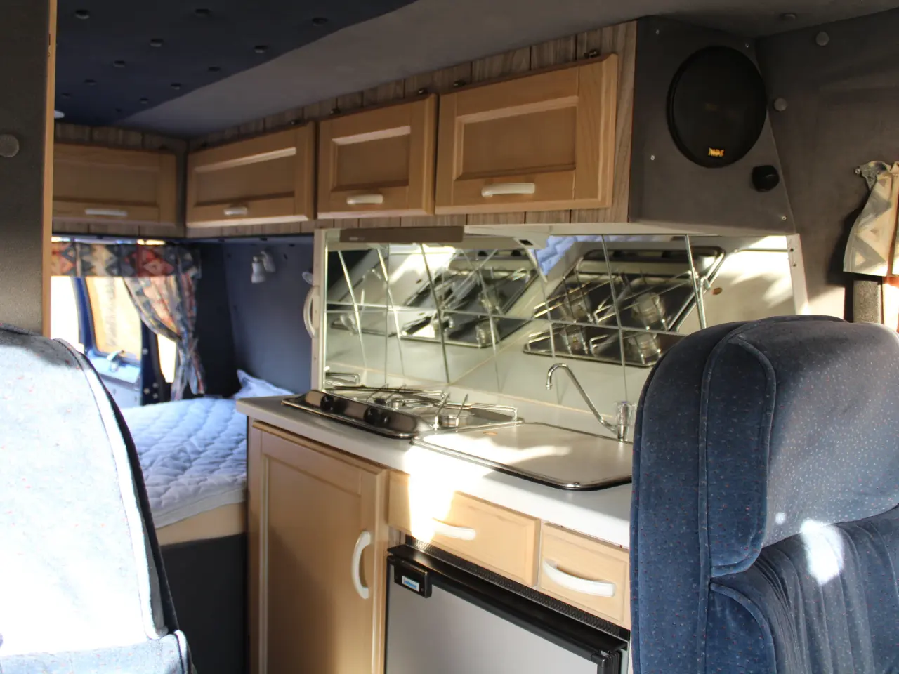 Billede 13 - Dodge B 250 Autocamper