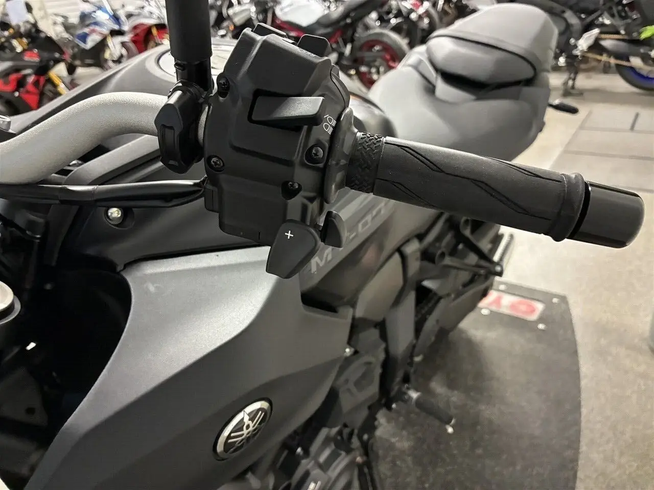 Billede 5 - Yamaha MT-07 Y-AMT - Tech Black