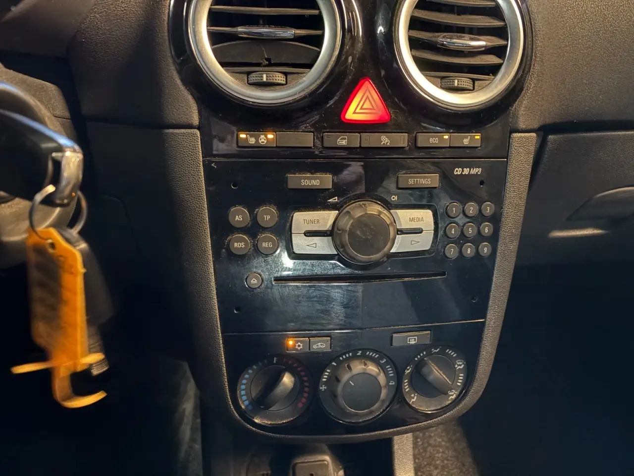 Billede 22 - Opel Corsa 1,4 16V Cosmo