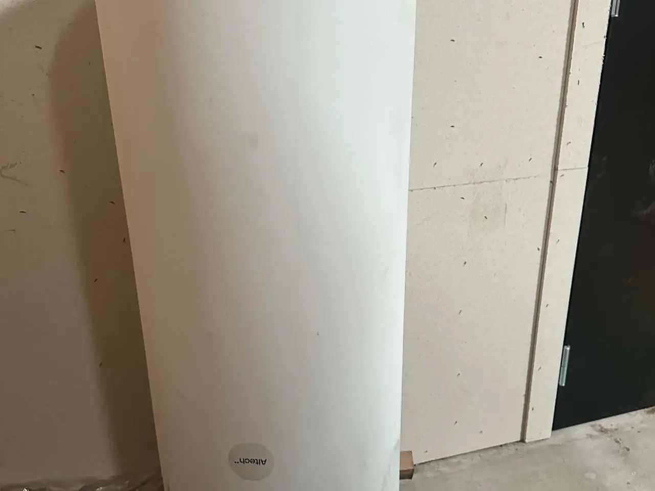 Billede 2 - Altech VP-beholder 150L – transportskadet