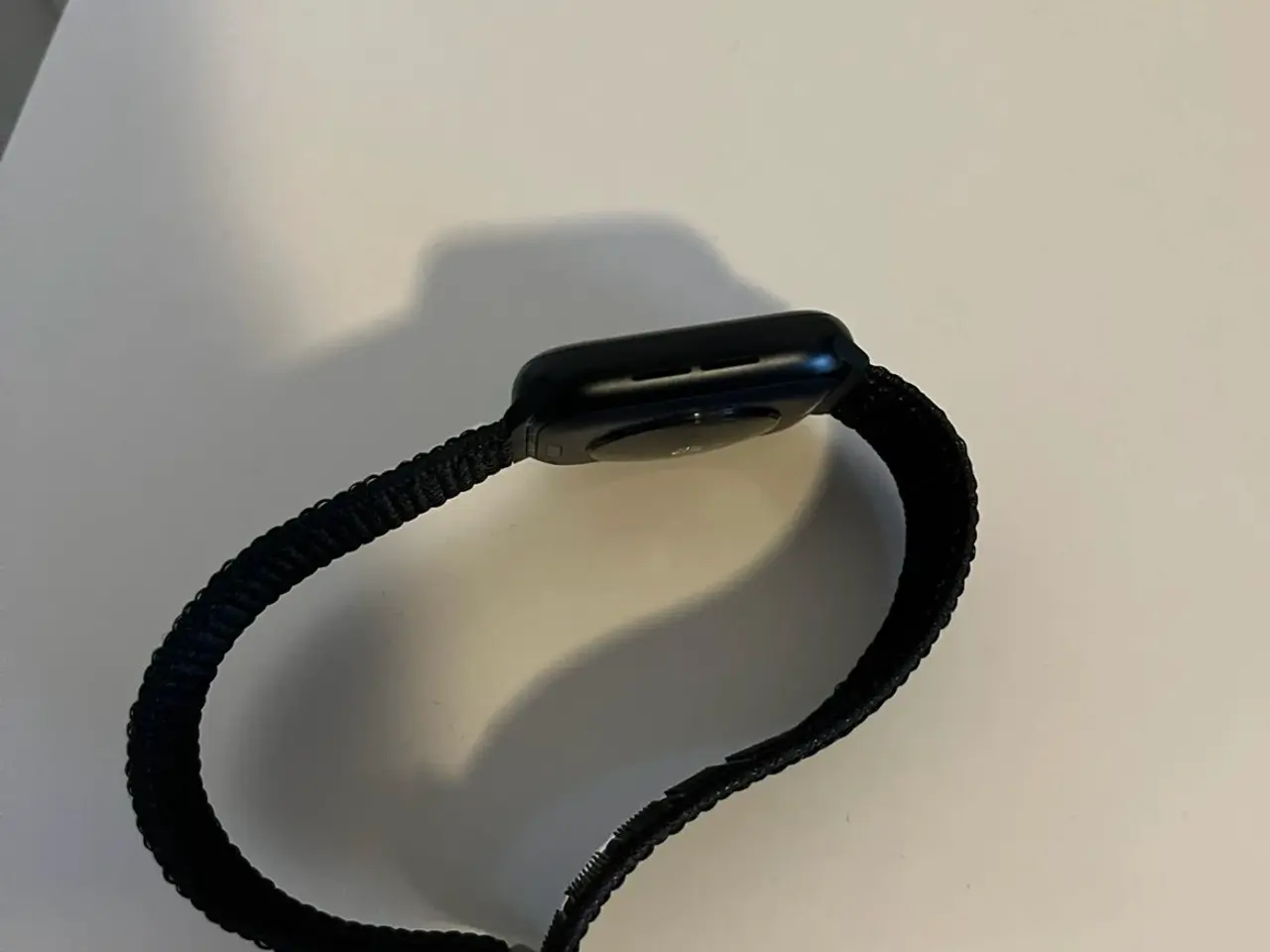 Billede 2 - Apple Watch SE 2. gen. 44mm – Pæn stand + ekstra r