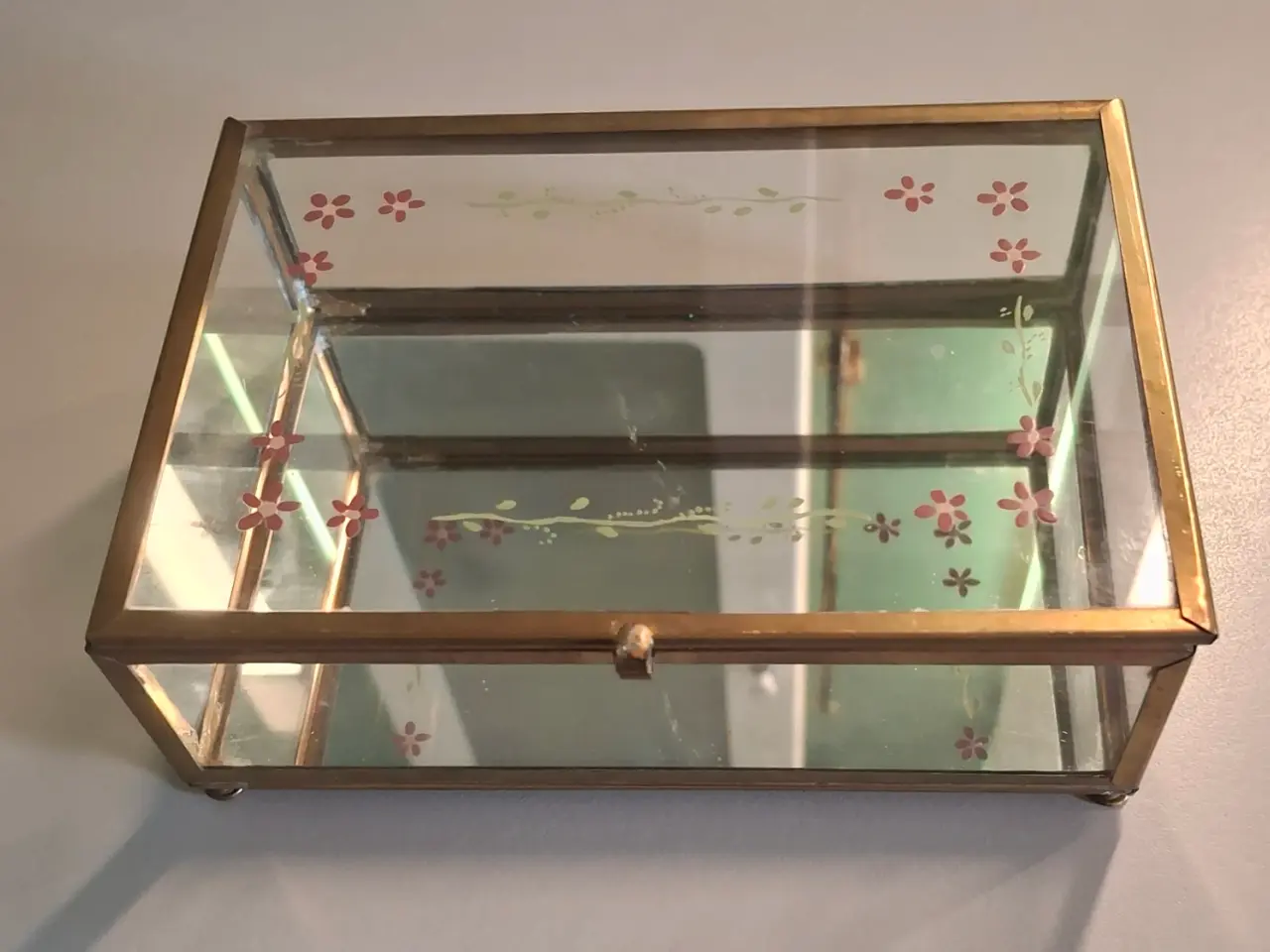 Billede 1 - Smykkeskrin I glas og messing