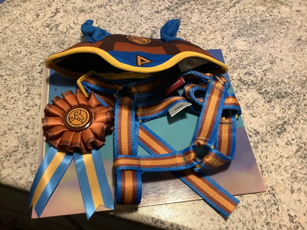 Billede 3 - Skøn ny Disney kæphest med accessories sælges
