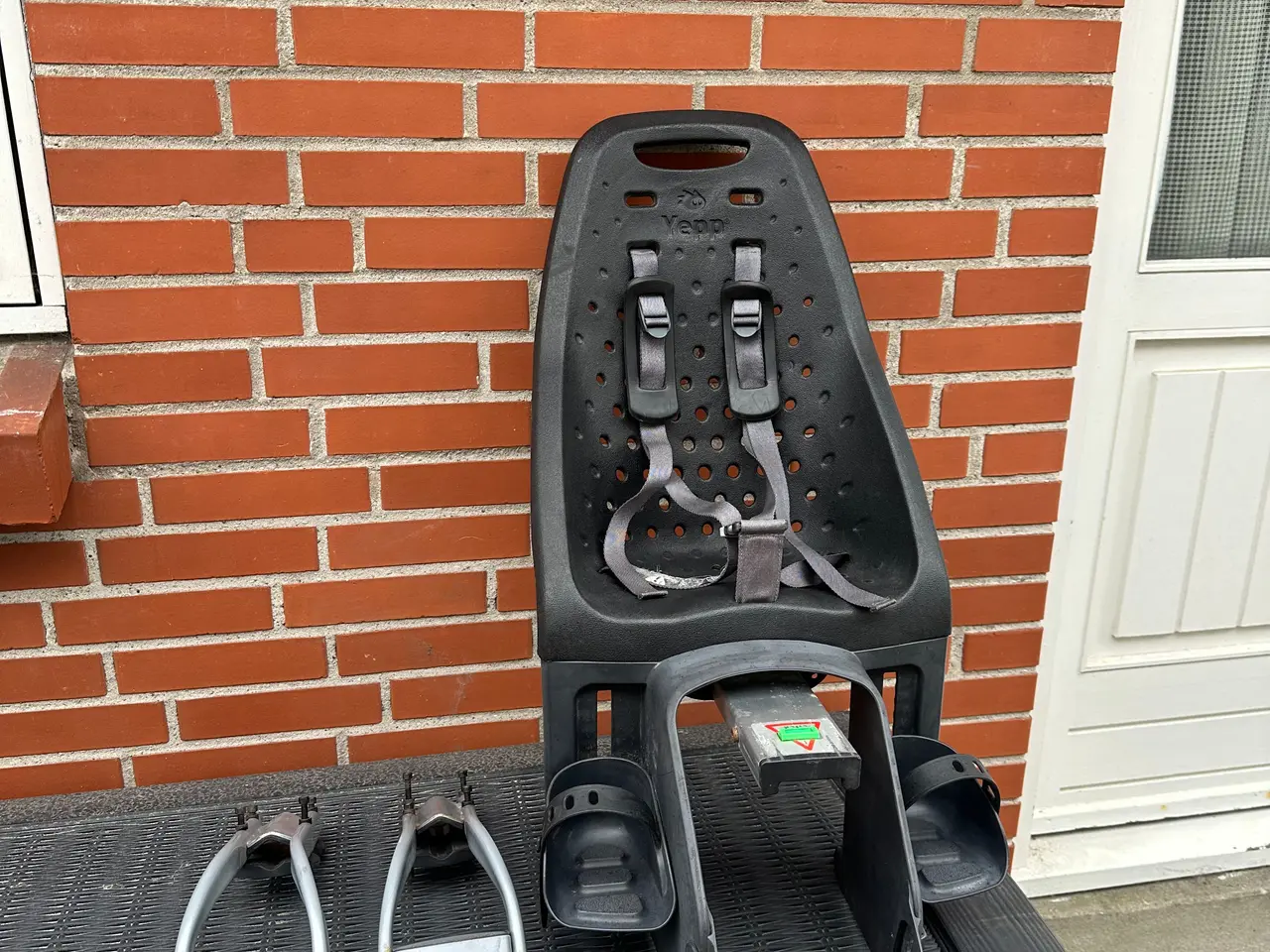 Billede 1 - Thule Yepp Maxi barnestol