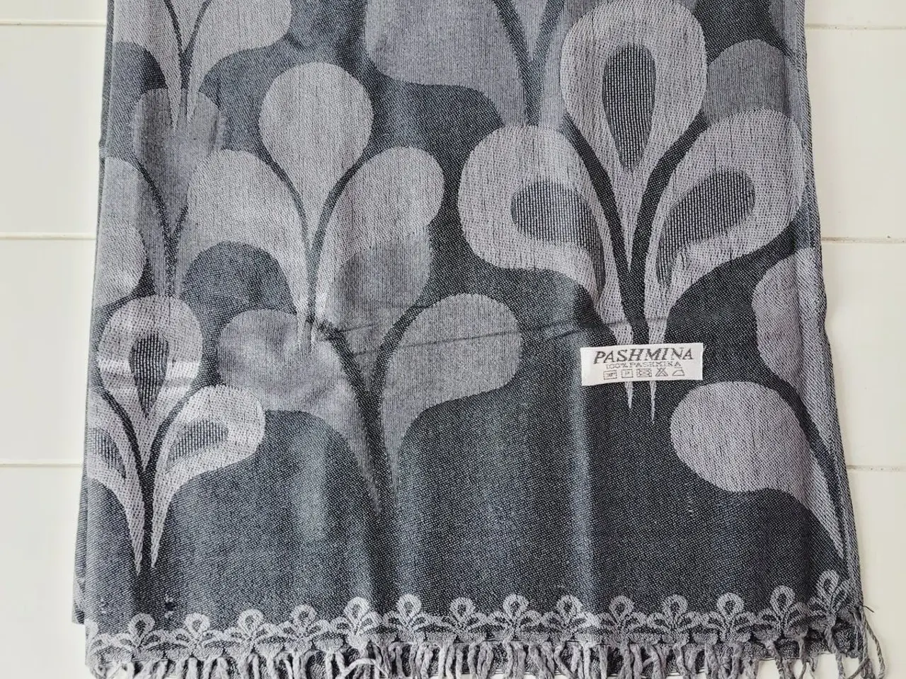 Billede 5 - ⭐️- Elegant og Blødt Pashmina Tørklæde - UBRUGT