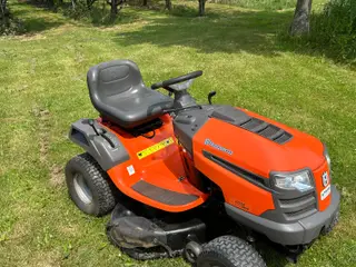 Husqvarna LT152 havetraktor / plænetraktor – Kohle