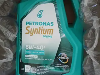 Motorolie 5w30 petronas syntium