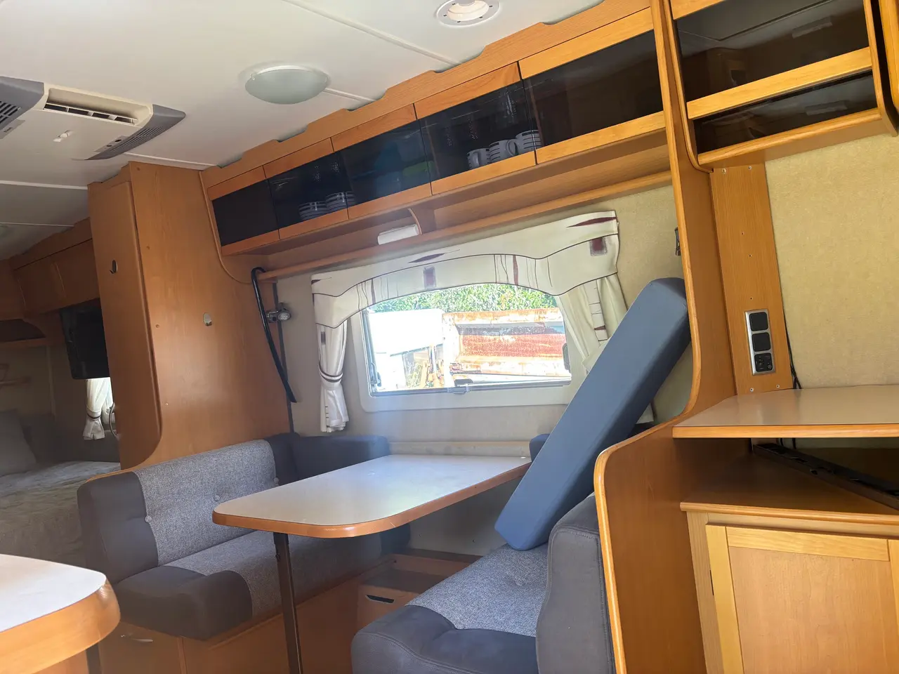Billede 9 - Kabe Royal 720 GXL KS