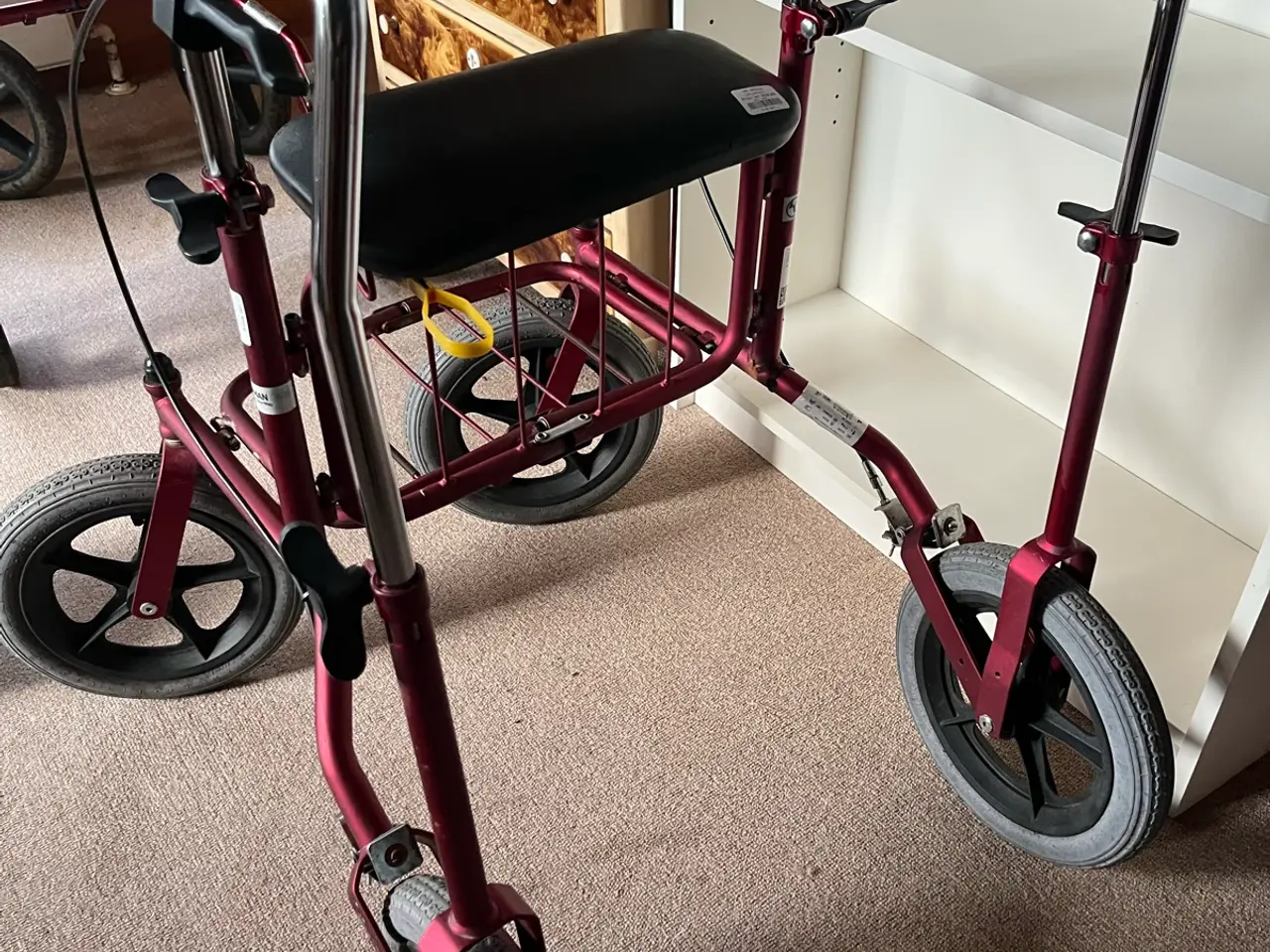 Billede 3 - Rollator med luftgummihjul