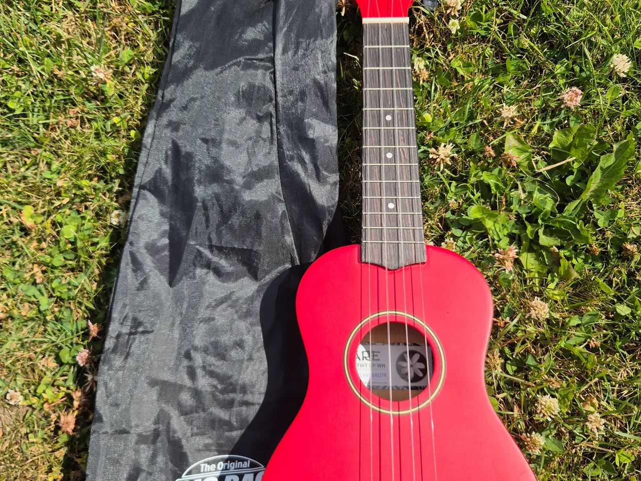 Billede 2 - Dit barns første ukulele