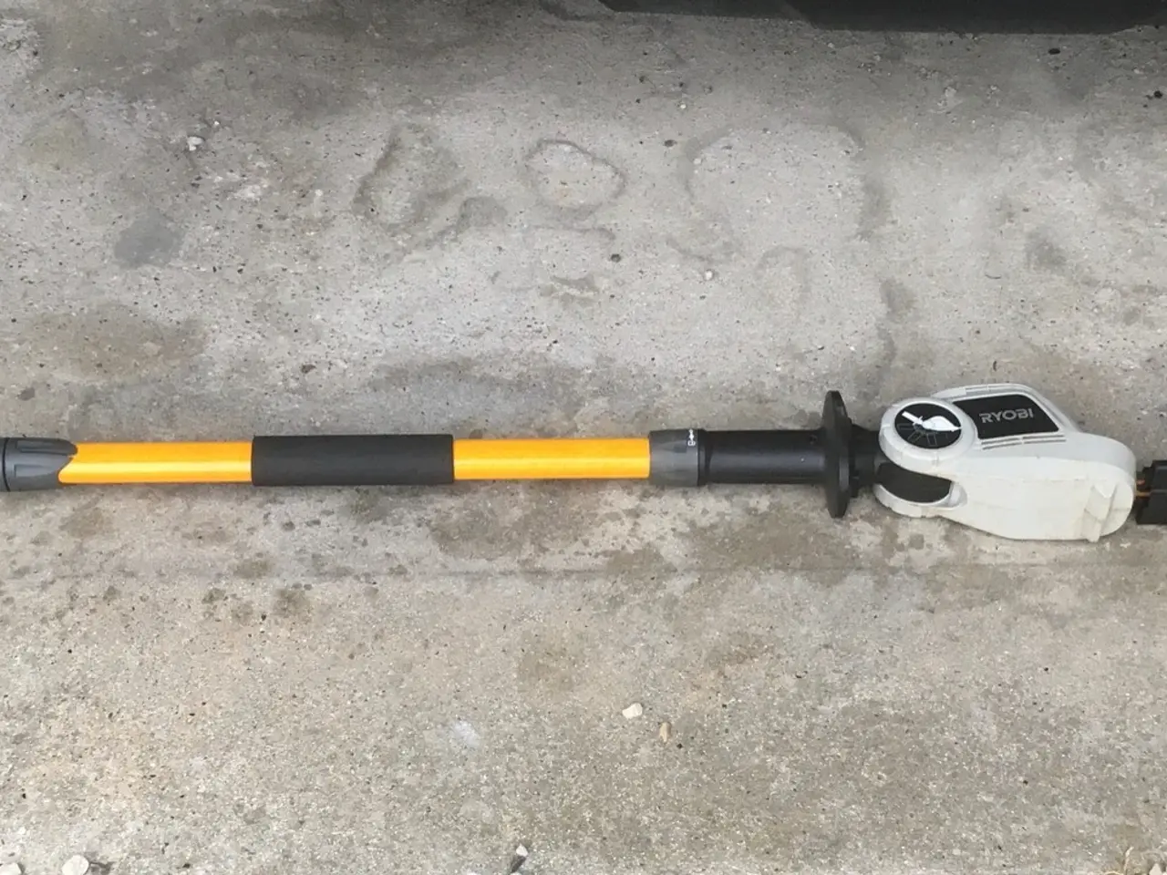 Billede 2 - RYOBI Hækkeklipper med Teleskopskaft.