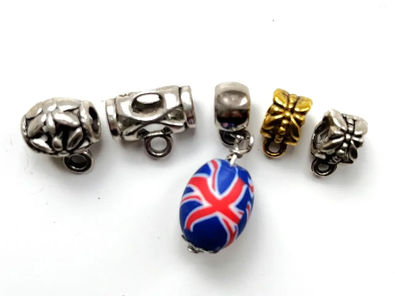 Billede 4 - Vedhæng med Union Jack til armbånd eller halskæde