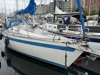 Sweden Yacht 340