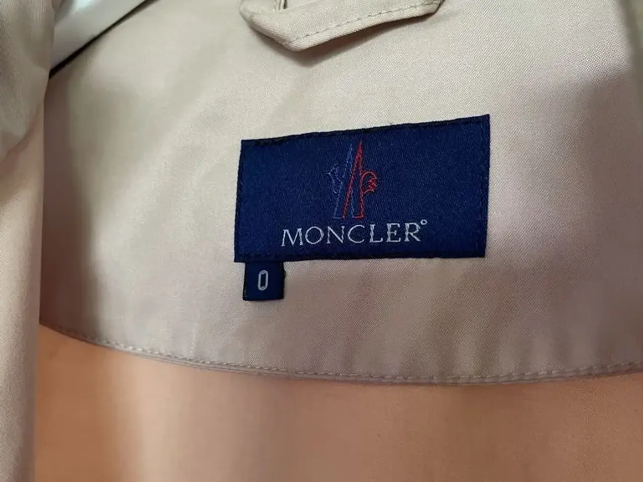 Billede 6 - Meget fin Moncler vindjakke