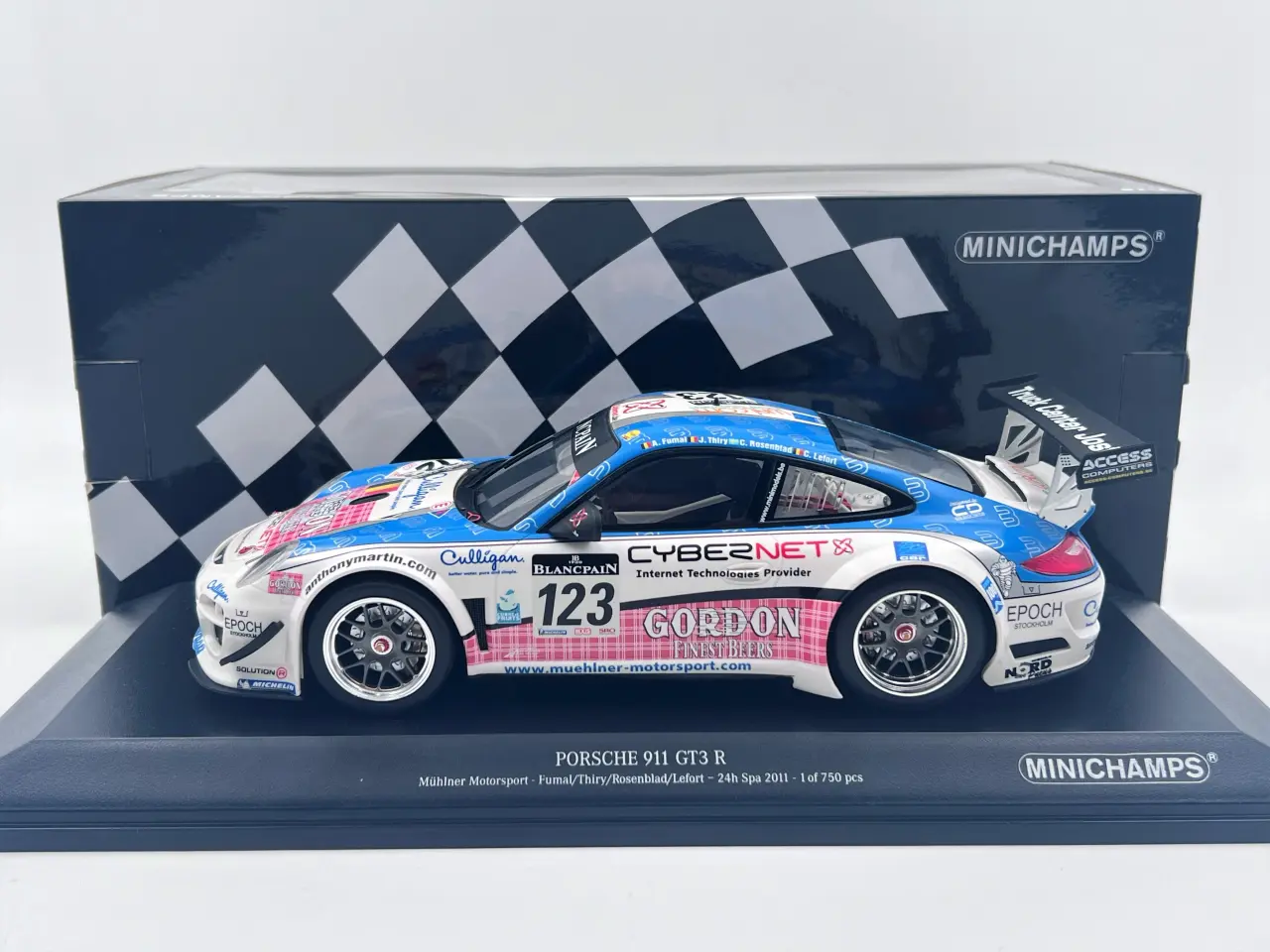 Billede 10 - 2011 Porsche 911 (997) GT3 R 299 af 750 stk. 1:18