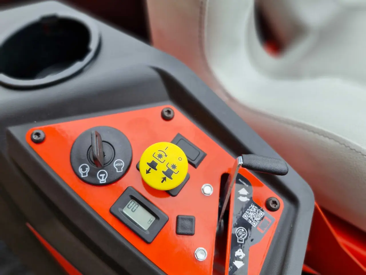 Billede 11 - Ariens EDGE Zero-Turn (Ex. moms)