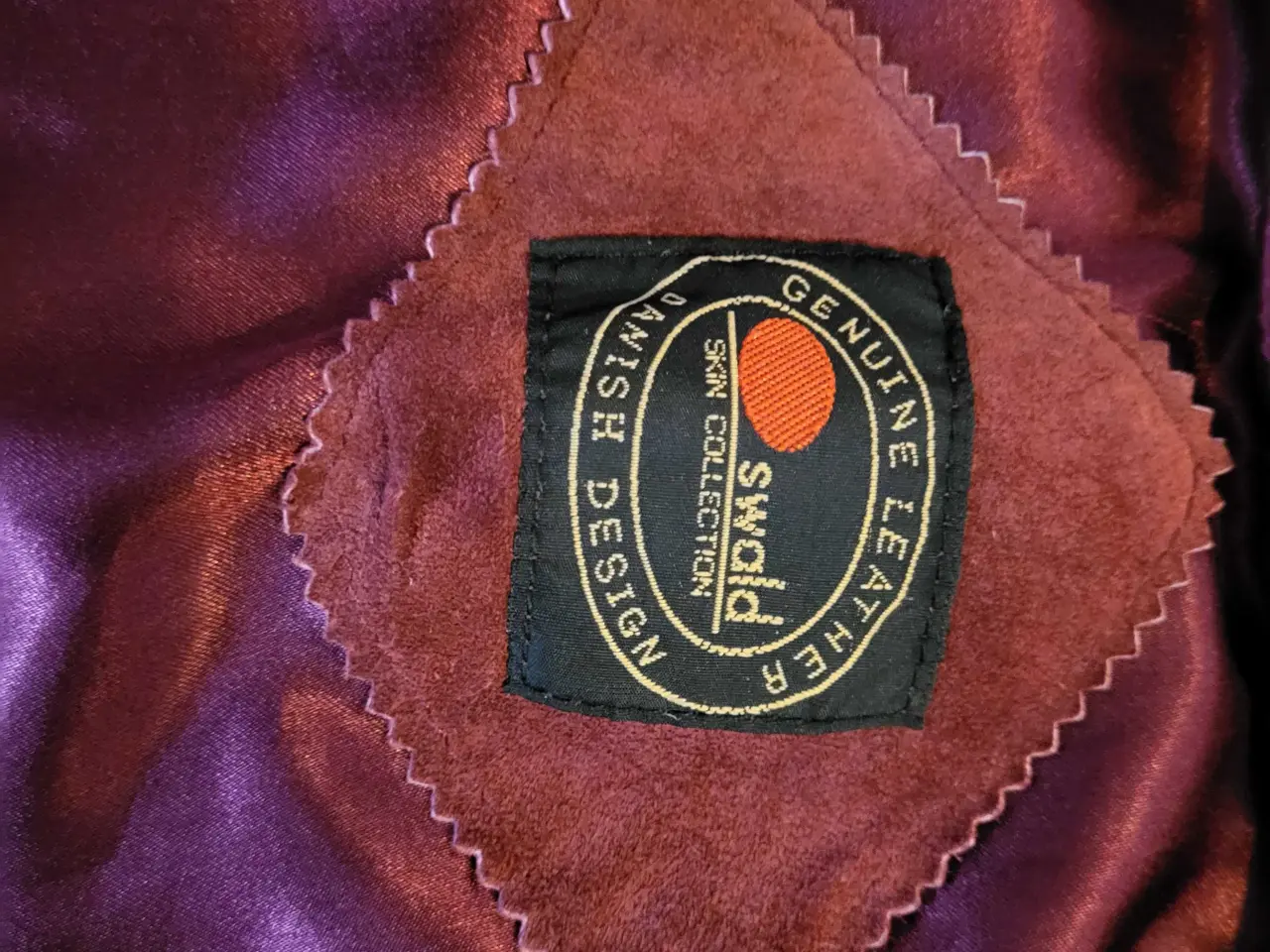 Billede 5 - Vintage ruskinds jakke i vinrød/rosa farve, str. L