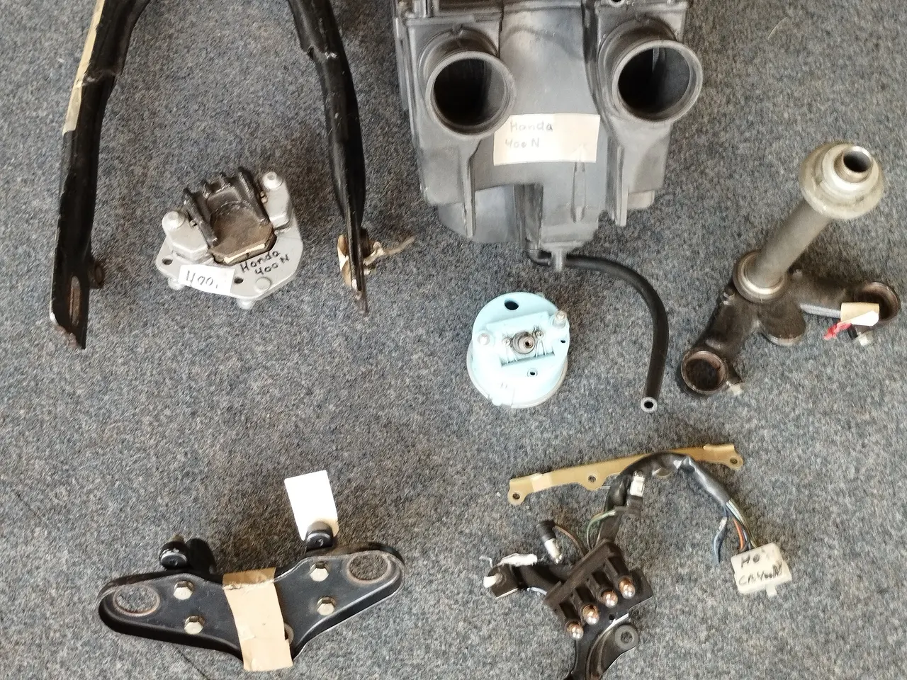 Billede 1 - Dele til Honda CB 400 N.